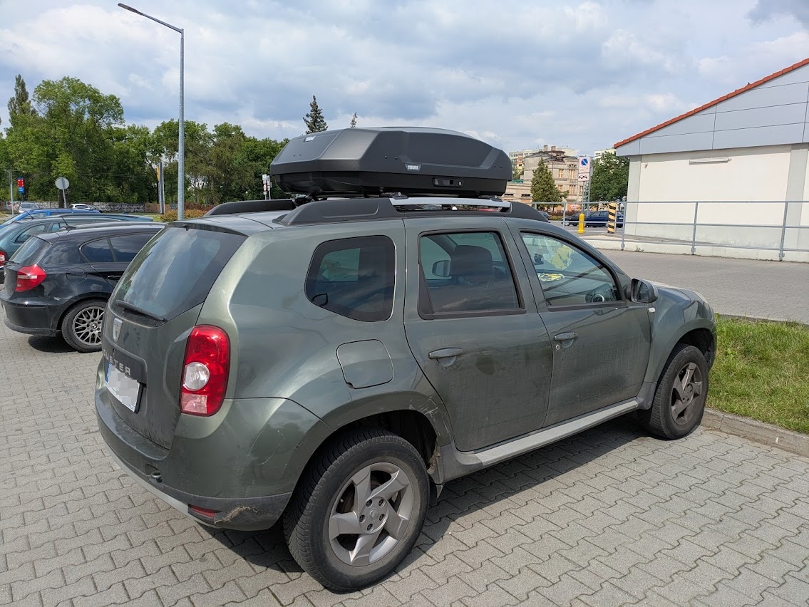Bagażnik dachowy Dacia Duster - Thule Force 3 S + Aguri PS12